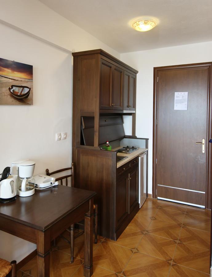 Marilena Apartments Патитири Екстериор снимка